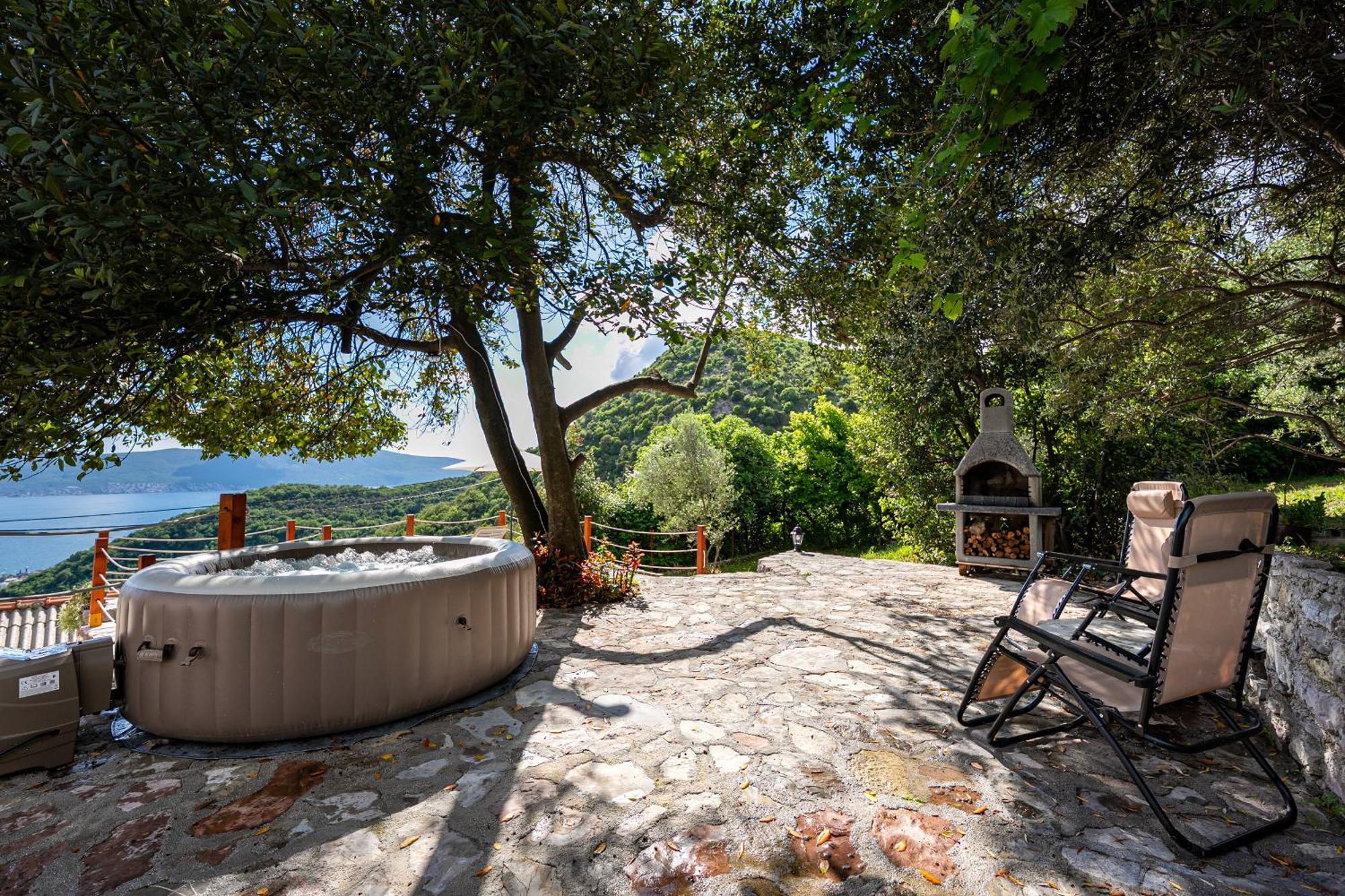 Authentic Mediterranean House With Postcard Sea View Ferienhaus